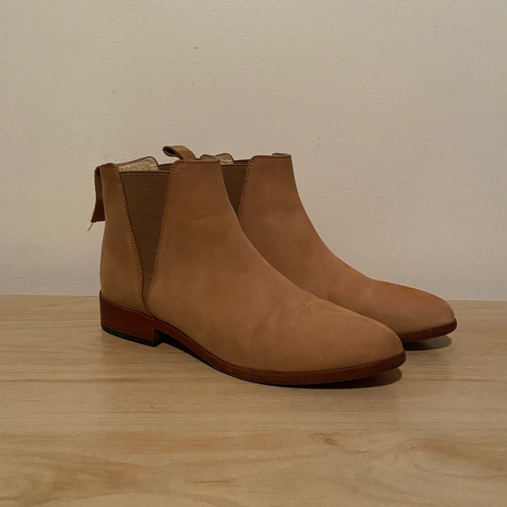 Nisolo Women's Tan and Brown Boots 8.5